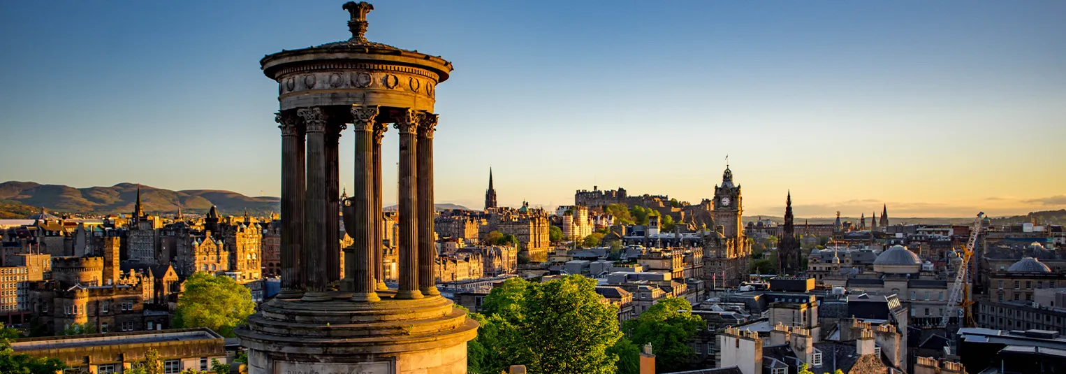 banner-stay-like-royalty-scottish-castles-you-can-sleep-in-1